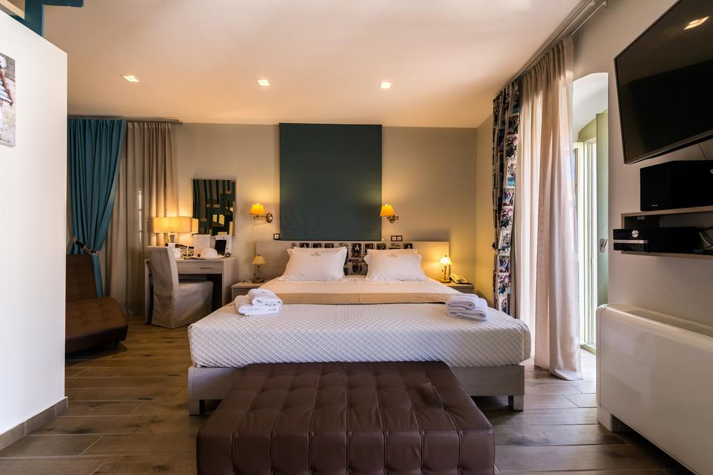 Fiscardonna Luxury Suites Fiskardo Exterior foto
